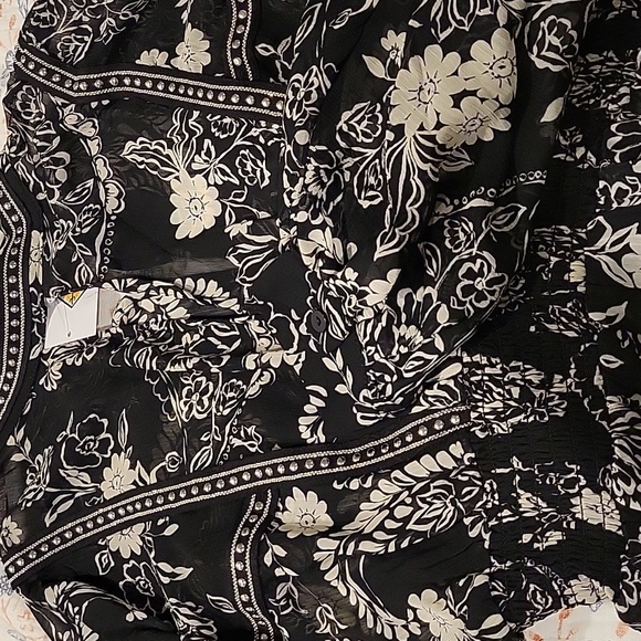 Brand New - never worn - black and white floral dress - Picture 4 of 5